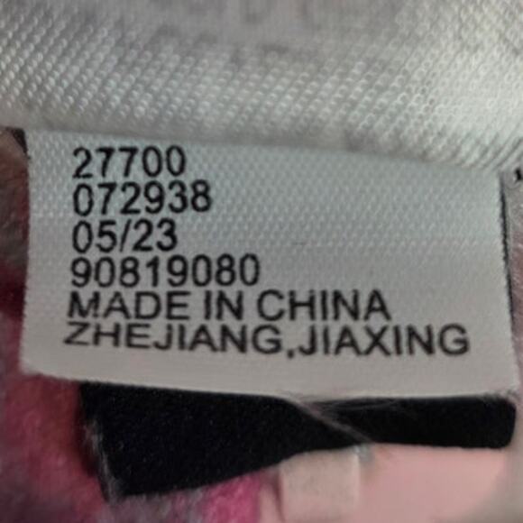 Box Lunch Sanrio My Melody Pink Strawberry Cardigan Sweater Size Small Hot Topic - Picture 11 of 12